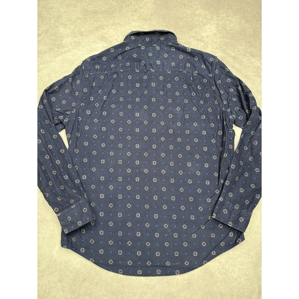 American Eagle Shirt Mens Large Medallion Print Corduroy Button Down Classic Fit